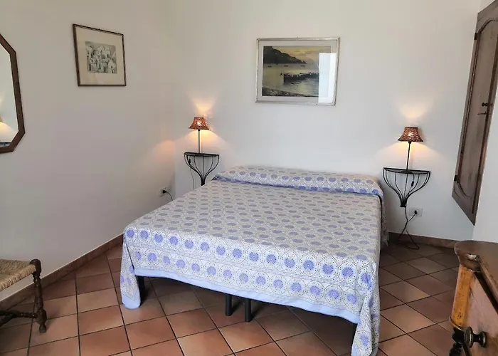 Sorrento Holidays - Casa Marcella Positano