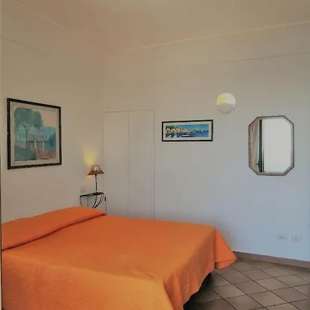 Sorrento Holidays - Casa Marcella Positano